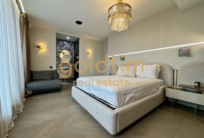 SUPERB/ PENTHOUSE MOBILAT SI UTILAT/ 3 PARCARI/ TERASA 70 mp - 25