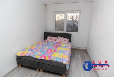 Apartament cu 3 camere decomandat în Piața Nouă - 8