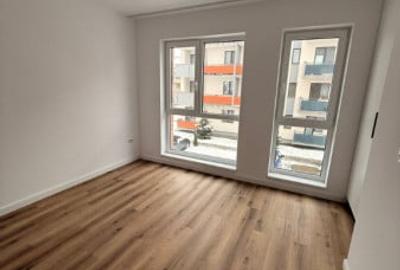 Apartament cu 3 camere semidecomandat în Florești - 2