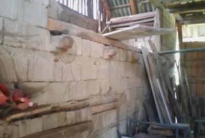 Casă cu 2 camere în Almașu - 10