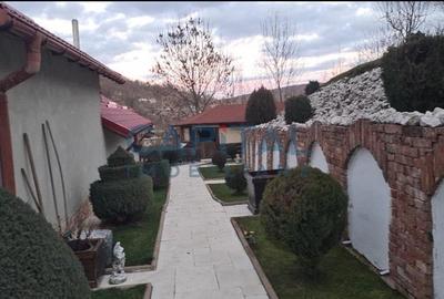 Casa de vanzare la 30km de Sinaia - 3