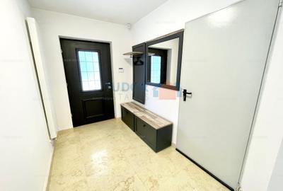 Casă cu 4 camere cu Canalizare în Pipera - 2