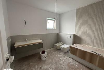 Casă cu 4 camere cu Teren 325 Mp în Central - 11