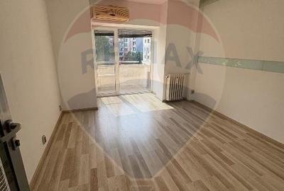 Birou, de 92 mp, în Unirii - 2