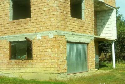 Casă cu 7 camere în Exterior Vest - 4