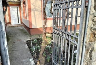 Casă cu 3 camere cu Teren 400 Mp în Olteni - 8