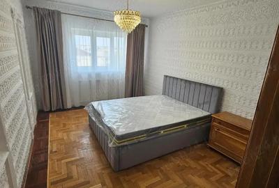 Apartament 3 camere decomandat - 2