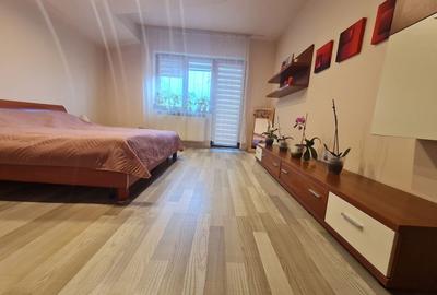 Casă individuală cu 6 camere cu Canalizare în Bălcescu - 8