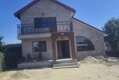 Casă cu 5 camere cu Teren 800 Mp în Central - 5