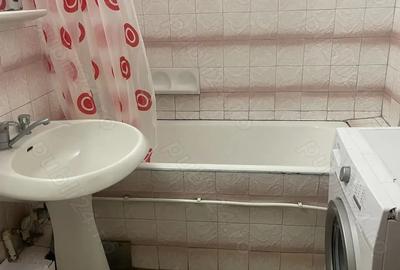 A[artament de inchiriat cu 3 camere zona Soarelui - 8