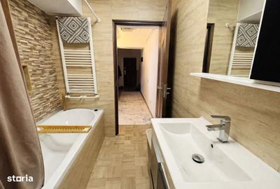 Apartament cu 2 camere decomandat în Paltin