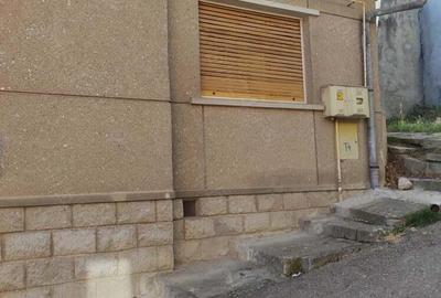 Casă cu 4 camere în Central - 7