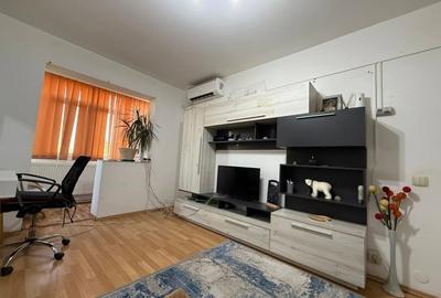 Vând apartament 3 camere inel2 - 3
