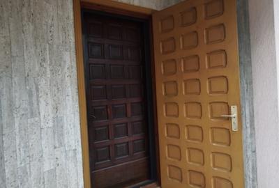 Casă individuală cu 4 camere cu Canalizare în Domenii - 2