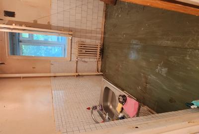 Apartament cu 2 camere decomandat în Alexandru Obregia - 1