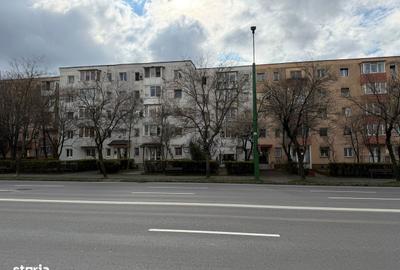 Spațiu comercial, de 40 mp, în Florilor - 8