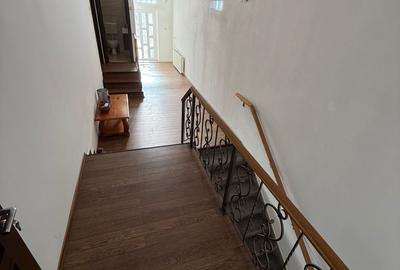 CANTACUZINO - etaj casa din 1980, curte proprie 330mp - 3