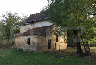 Teren cu poten?ial turistic si energetic - 25.383 mp Ch - 1