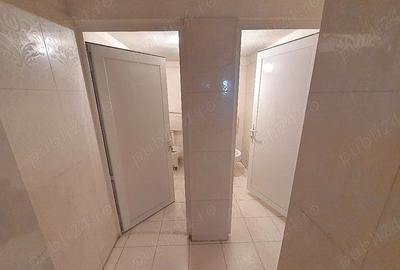Spațiu comercial, de 300 mp, în Central - 3