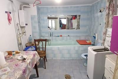 Casă cu 4 camere cu Teren 130 Mp în Rahova