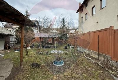 Casă cu 3 camere cu Teren 460 Mp în Central - 11