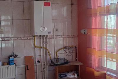 Spațiu comercial, de 40 mp, în Central - 6