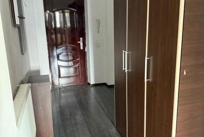 Apartament cu 2 camere decomandat în Berceni - 6