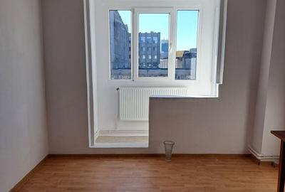 Apartament 4 cam dec Port, et 4/5,St 100mp,3 balcoane Apartament 4 cam dec Port, et 4/5,St 100mp,3 balcoane - 5
