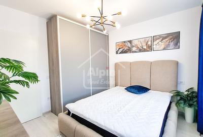 Apartament cu 2 camere decomandat, mobilat în Tractorul - 7