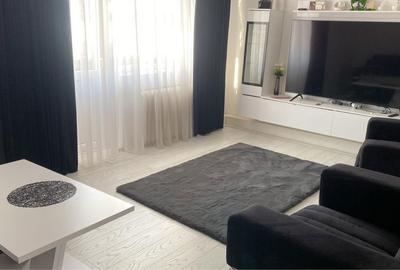 Apartament cu 3 camere decomandat în Exterior Sud