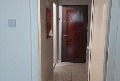 Inchiriez garsoniera,mobilata,utilata A1 et 1 - 3