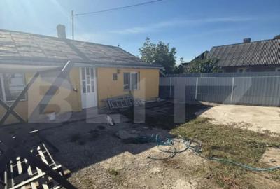 Casă cu 3 camere cu Teren 370 Mp în Ițcani