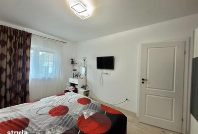 Casă cu 5 camere cu Teren 300 Mp în Sânmihaiu Român - 6