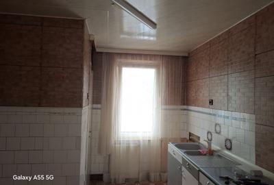 Apartament cu 4 camere decomandat în Noua - 6