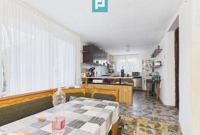 Casă cu 7 camere cu Teren 3141 Mp în Macea - 20
