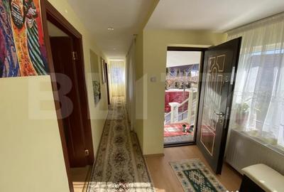 Casă cu 3 camere cu Teren 1352 Mp în Petrindu - 9