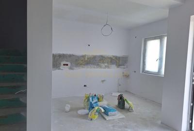 DUPLEX P+1+M-TEREN 200 MP-CARTIER LEORDENI - 4