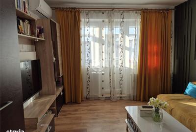 Apartament cu 3 camere decomandat în Albești