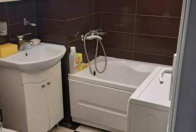 Garsonieră decomandată în Km 4 - 6