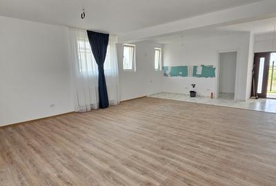 Casă individuală cu 4 camere cu Teren 370 Mp în Berceni - 5