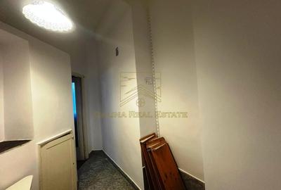 Vanzare - 3 camere  Str. Pasului - colt cu Armeneasca - 25