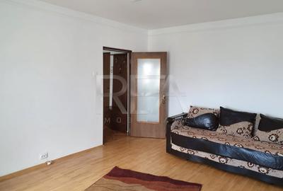 Apartament cu 3 camere decomandat, mobilat în 13 Septembrie