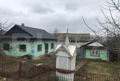 Casă cu 3 camere cu Teren 3400 Mp în Central - 16