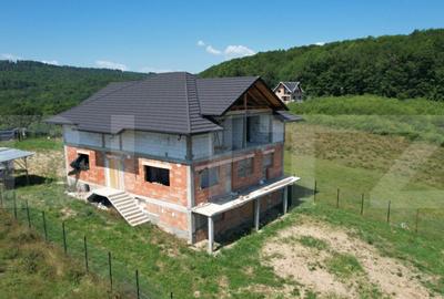 Pensiune la rosu, 370mp, Ciprian Porumbescu - 5