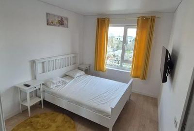 Apartament cu 2 camere decomandat, mobilat în Apărătorii Patriei