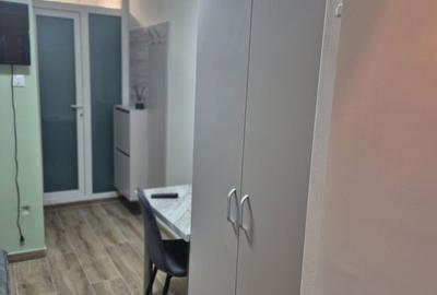 Garsonieră semidecomandată în Central - 2