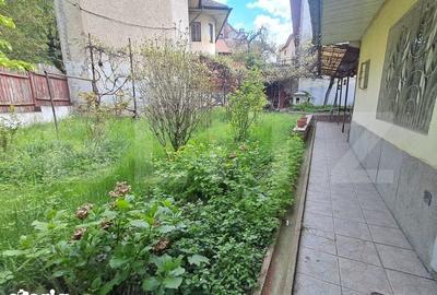 Casă cu 3 camere cu Teren 306 Mp în Central - 9