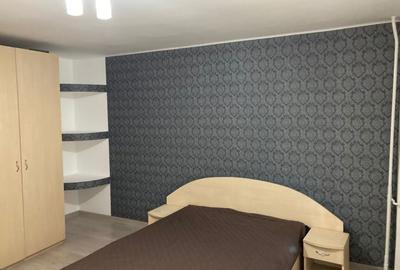 Apartament cu 3 camere semidecomandat în Drumul Sării - 9