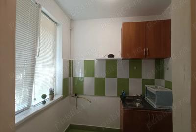 Garsoniera de vanzare zona Titan Ozana - 8