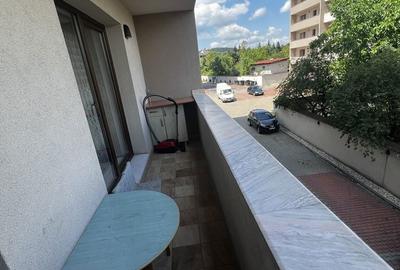 Apartament cu 3 camere în Central - 13
